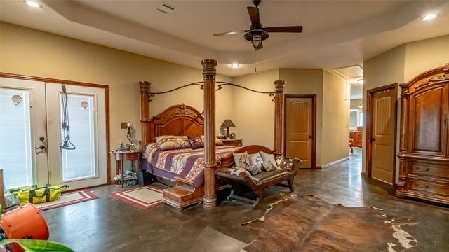 9200 County Road 1014, Joshua, TX 76058