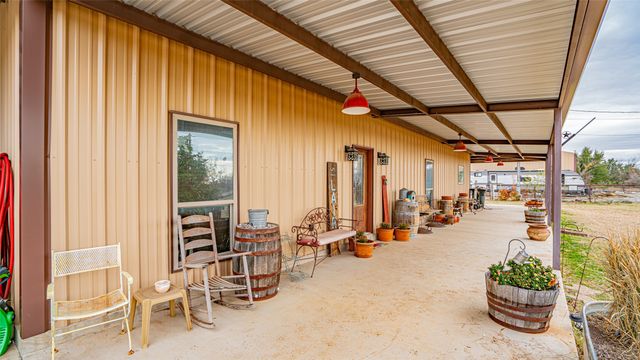 9200 County Road 1014, Joshua, TX 76058