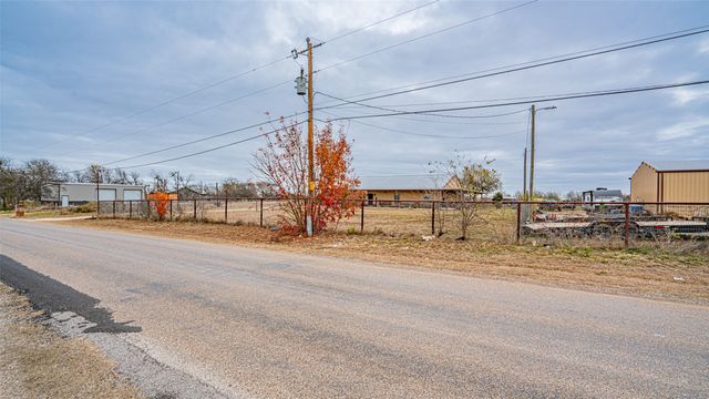 9200 County Road 1014, Joshua, TX 76058