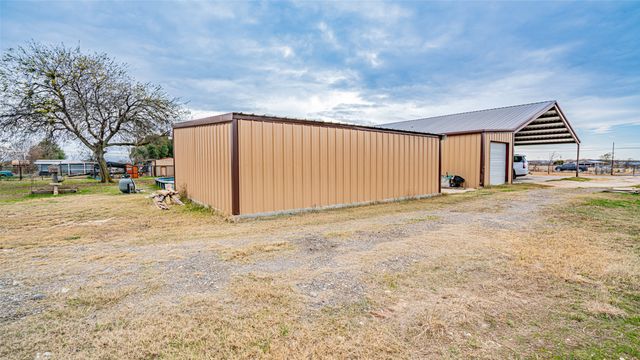 9200 County Road 1014, Joshua, TX 76058