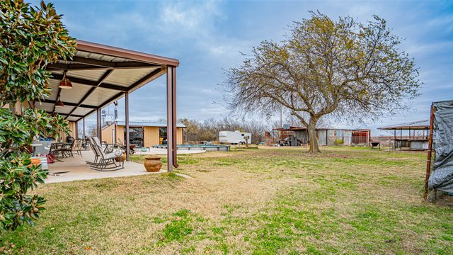9200 County Road 1014, Joshua, TX 76058