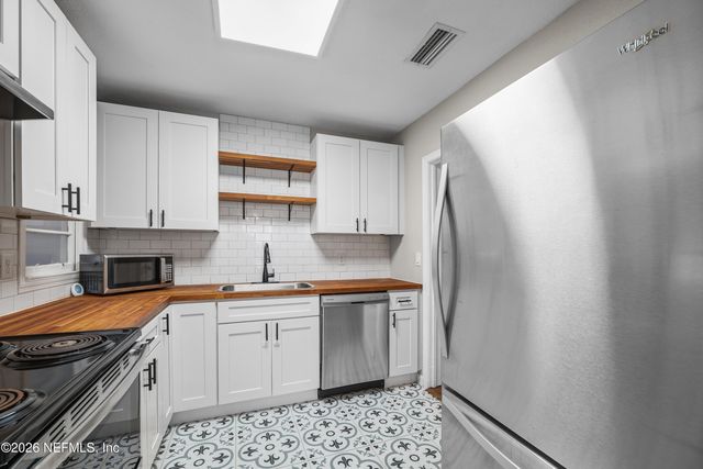 5148 ATTLEBORO Street, Jacksonville, FL 32205