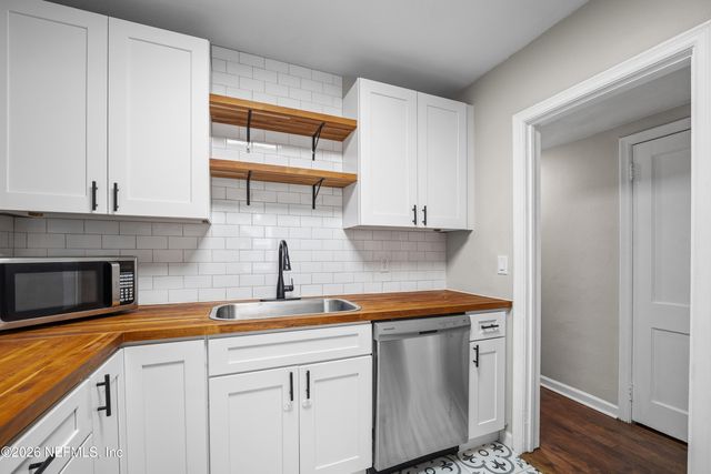 5148 ATTLEBORO Street, Jacksonville, FL 32205