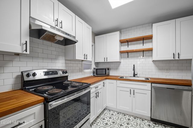 5148 ATTLEBORO Street, Jacksonville, FL 32205