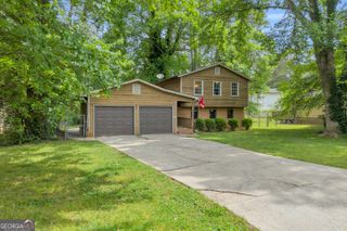 46 Stanebrook Court, Jonesboro, GA 30238