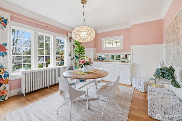 7027 Alonzo Avenue NW, Seattle, WA 98117