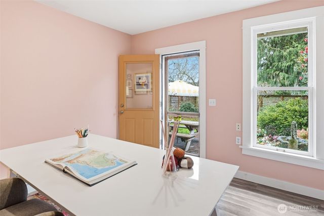 7027 Alonzo Avenue NW, Seattle, WA 98117