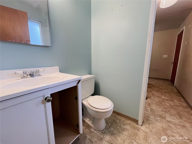 728 Sunrise Drive, Omak, WA 98841