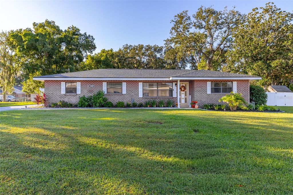 1305 WREN AVENUE, Leesburg, FL 34748