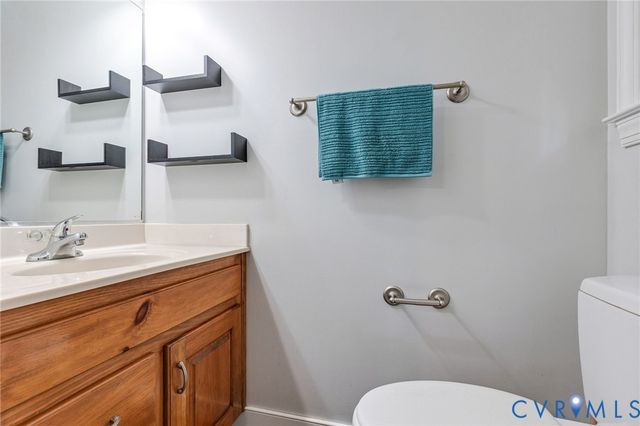 6338 OAK Dr, Providence Forge, VA 23141