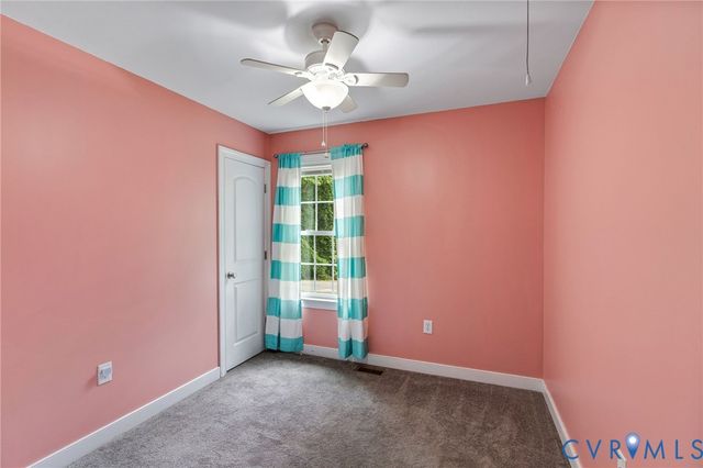 6338 OAK Dr, Providence Forge, VA 23141
