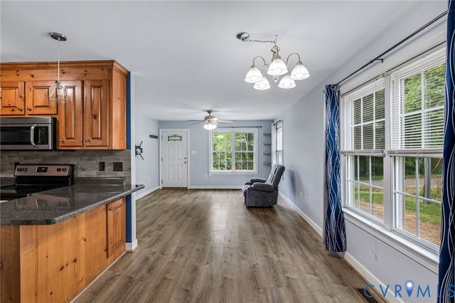 6338 OAK Dr, Providence Forge, VA 23141