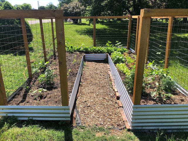 1782 Riverhaven Dr, Adams, TN 37010