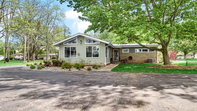 1252 Rigg Road, Valparaiso, IN 46383