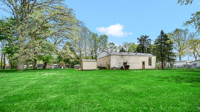 1252 Rigg Road, Valparaiso, IN 46383