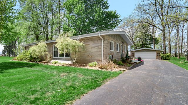 1252 Rigg Road, Valparaiso, IN 46383