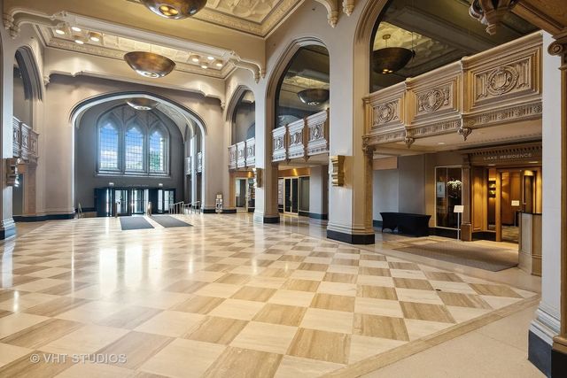 680 N Lake shore Drive 1512, Chicago, IL 60611