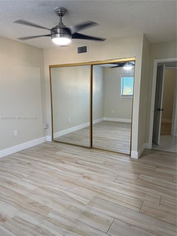 5490 W 21st Ct 308, Hialeah, FL 33016