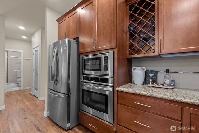 11739 Corliss Avenue N, Seattle, WA 98133