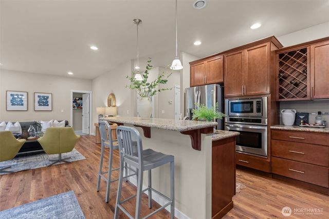 11739 Corliss Avenue N, Seattle, WA 98133