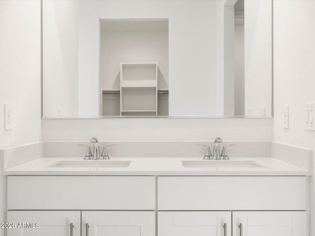 4216 W ERIK Lane, San Tan Valley, AZ 85144