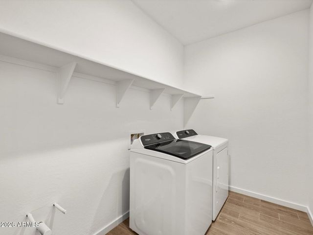 4216 W ERIK Lane, San Tan Valley, AZ 85144