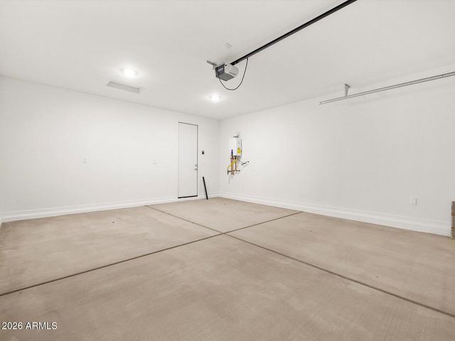 4216 W ERIK Lane, San Tan Valley, AZ 85144