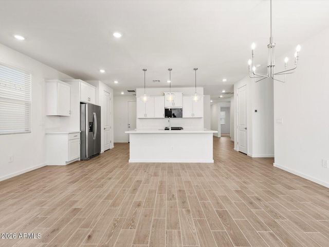 4216 W ERIK Lane, San Tan Valley, AZ 85144