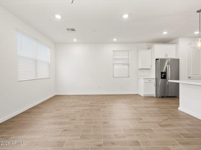 4216 W ERIK Lane, San Tan Valley, AZ 85144