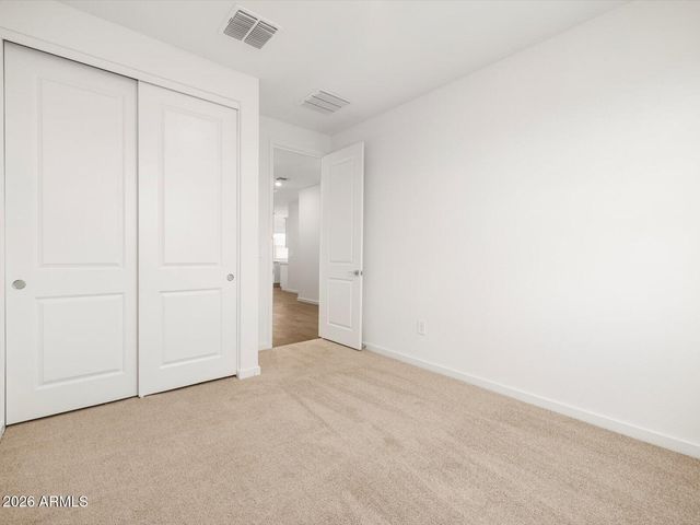 4216 W ERIK Lane, San Tan Valley, AZ 85144