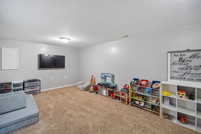 10313 Stonecrest Drive, Johnston, IA 50131