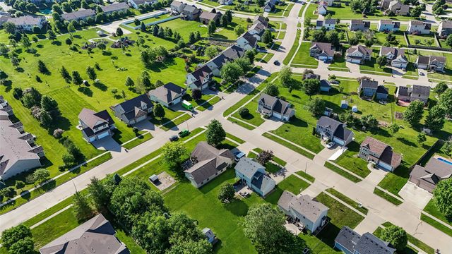 10313 Stonecrest Drive, Johnston, IA 50131