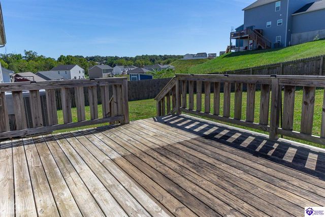 133 Sawgrass Avenue, Vine Grove, KY 40175
