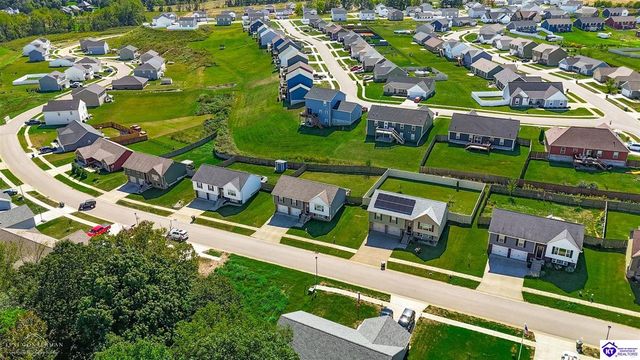 133 Sawgrass Avenue, Vine Grove, KY 40175