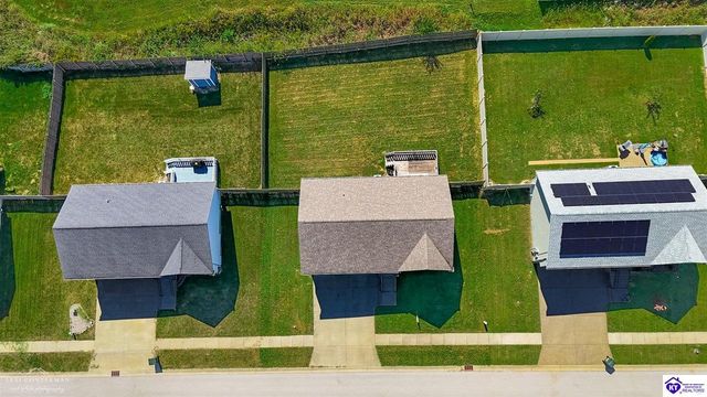 133 Sawgrass Avenue, Vine Grove, KY 40175