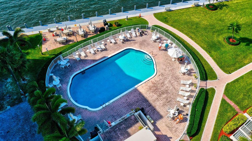 Image 33 of property listing at 3100 S Ocean Boulevard 5160, Highland Beach, FL 33487