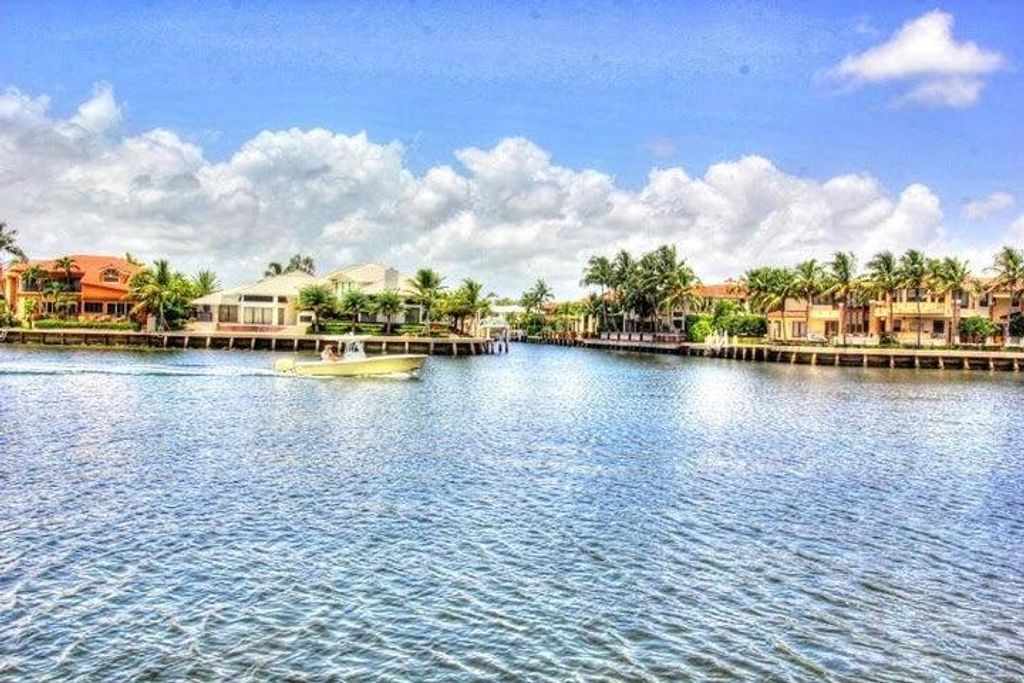 Image 34 of property listing at 3100 S Ocean Boulevard 5160, Highland Beach, FL 33487