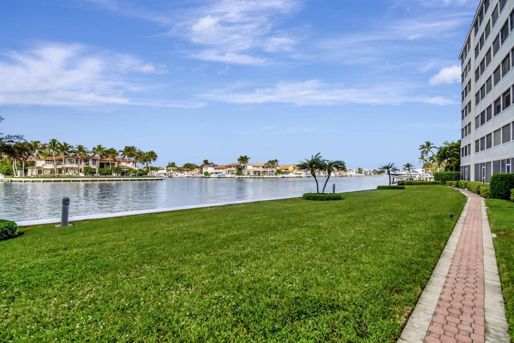 Image 35 of property listing at 3100 S Ocean Boulevard 5160, Highland Beach, FL 33487