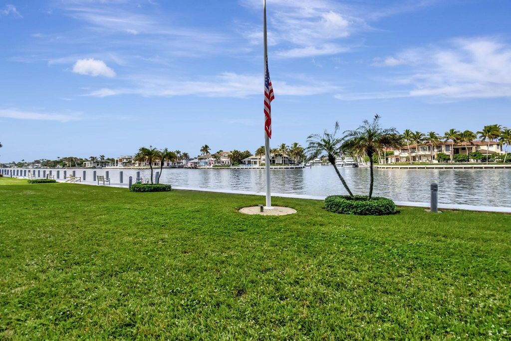 Image 36 of property listing at 3100 S Ocean Boulevard 5160, Highland Beach, FL 33487