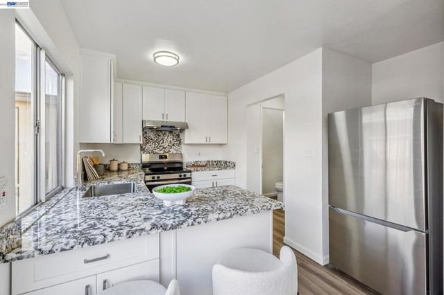 34524 Somerset Ter, Fremont, CA 94555