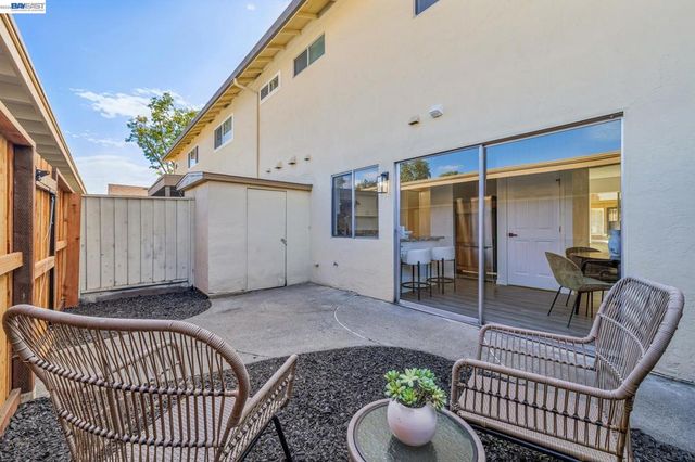 34524 Somerset Ter, Fremont, CA 94555