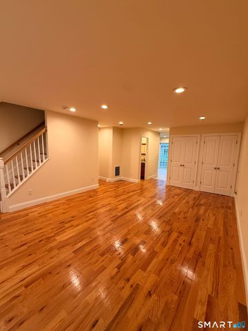 90 LUDLOW Street 2, Stamford, CT 06902