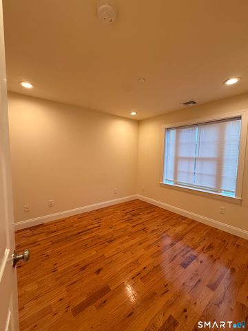 90 LUDLOW Street 2, Stamford, CT 06902