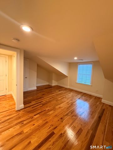 90 LUDLOW Street 2, Stamford, CT 06902