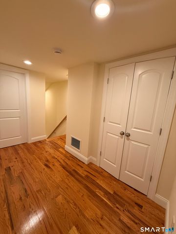 90 LUDLOW Street 2, Stamford, CT 06902