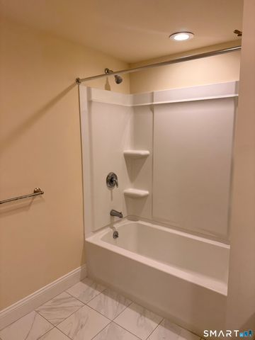 90 LUDLOW Street 2, Stamford, CT 06902