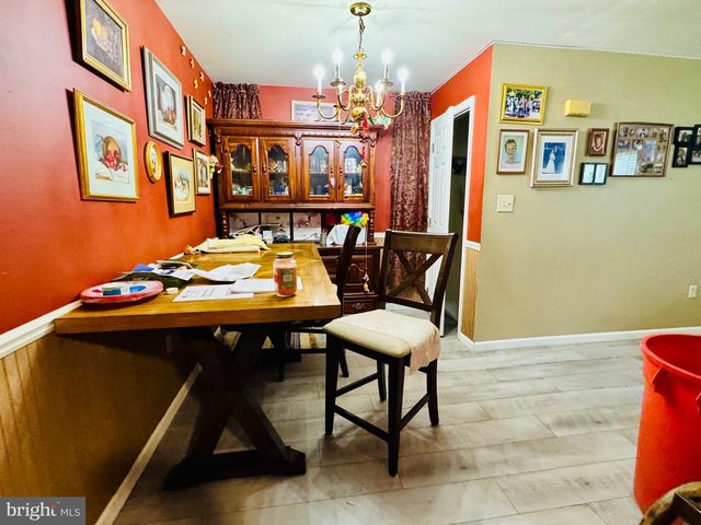 25 W MADISON ST, Mohnton, PA 19540
