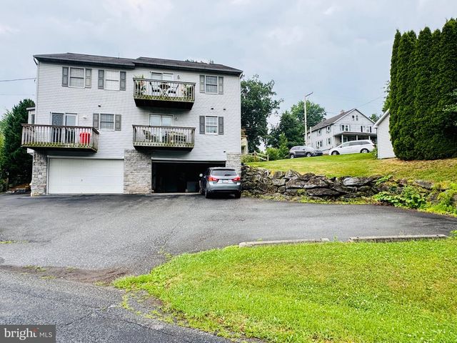 25 W MADISON ST, Mohnton, PA 19540