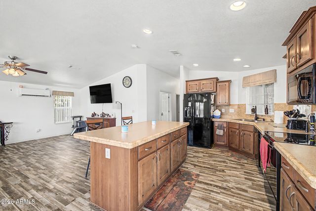 2208 W BASELINE Avenue 86, Apache Junction, AZ 85120