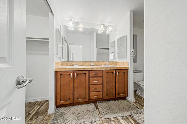 2208 W BASELINE Avenue 86, Apache Junction, AZ 85120